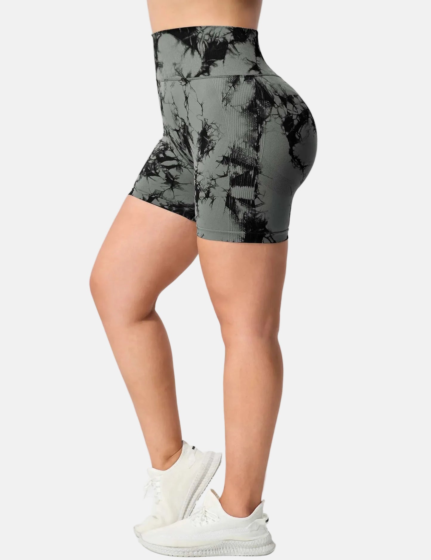 Zoe Shorts SweetGrape